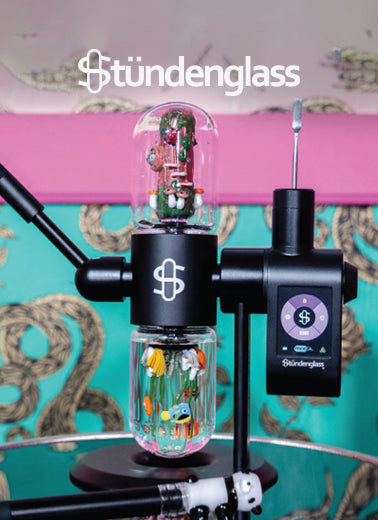 A Stundenglass gravity infuser paired with custom glass from Empire Glassworks for the brand